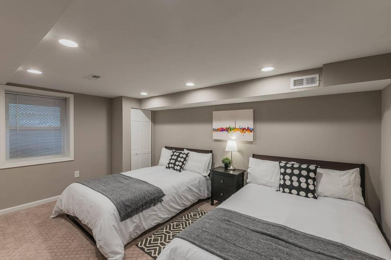 Beautiful 3Br 2Ba House With Cozy Backyard By Cozysuites Alexandria Exterior photo