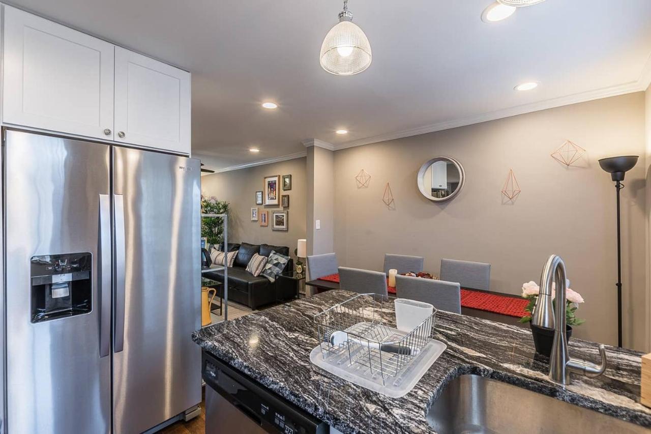 Beautiful 3Br 2Ba House With Cozy Backyard By Cozysuites Alexandria Exterior photo